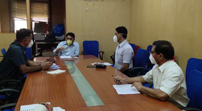 मुंबईत केशरी रेशन कार्डधारकांना २४ एप्रिलपासून गहू व तांदूळ वाटप