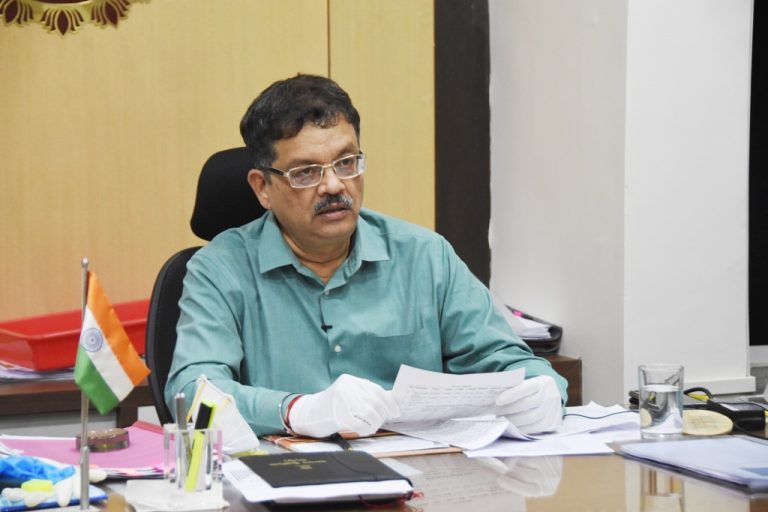 उद्योग, आस्थापनांनी त्यांच्या कर्मचाऱ्यांना दिलेले पासेस ग्राह्य मानले जातील