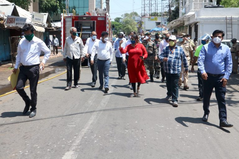 पुणे कॅन्टोन्मेंट क्षेत्रात कोरोना रुग्ण वाढणार नाहीत याची दक्षता घ्यावी – जिल्हाधिकारी