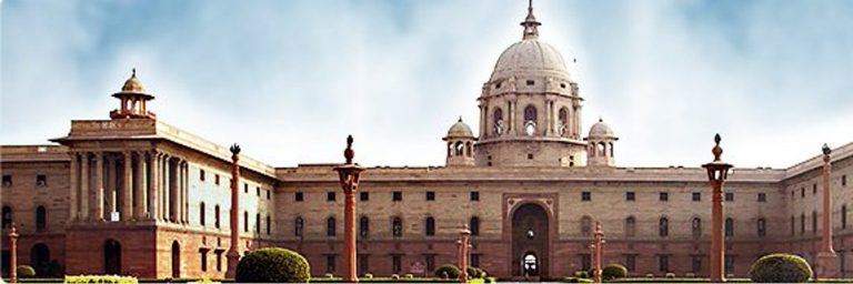 कंटेन्मेंट झोनमध्ये ३० जूनपर्यंत लॉकडाऊन,धार्मिक स्थळे, हॉटेल, मॉल आठ जूनपासून उघडणार