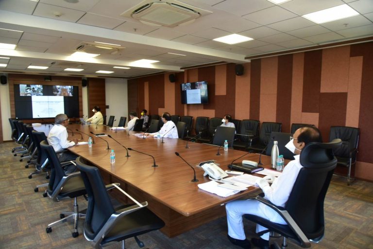 पावसाळ्यात आपत्तीच्या दृष्टीने यंत्रणांत समन्वय ठेवा; रोगराई वाढणार नाही याची काळजी घ्या – मुख्यमंत्री उद्धव ठाकरे