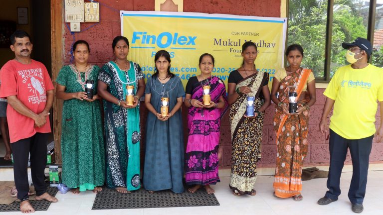 फिनोलेक्स, मुकुल माधव फाउंडेशन व हिंदुजा फाउंडेशतर्फे रत्नागिरी, रायगडमध्ये चक्रीवादळग्रस्तांना ५० लाखाची मदत