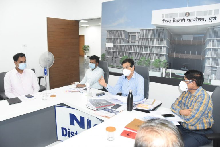 मुख्य सचिव अजोय मेहता यांनी घेतला पुणे विभागाच्या कोरोना परिस्थितीचा आढावा