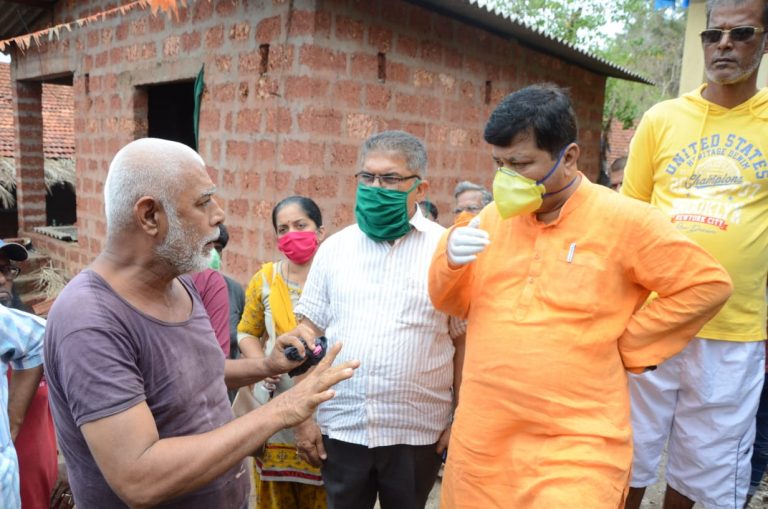 कोकणातील  चक्रिवादळामुळे उद्ध्वस्त घरांना प्रत्येकी सुमारे तीन लाख रुपये द्यावेत -विरोधी पक्ष नेते प्रविण दरेकर
