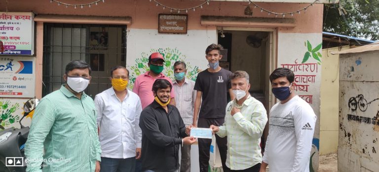 कात्रज ते दांडेकर पूल २००० हजार पूरग्रस्तांना कुटुंबांना आर्थिक मदतीच्या धनादेशांचे वाटप सुरु