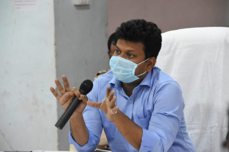 तर पुन्हा लॉकडाऊन -पुण्याच्या कलेक्टरांचा इशारा