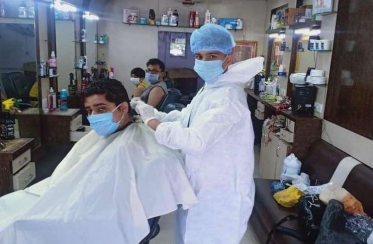 सलून केशकर्तनालये आणि ब्युटी पार्लर्स सुरु करण्यासाठी या आहेत अटी शर्ती