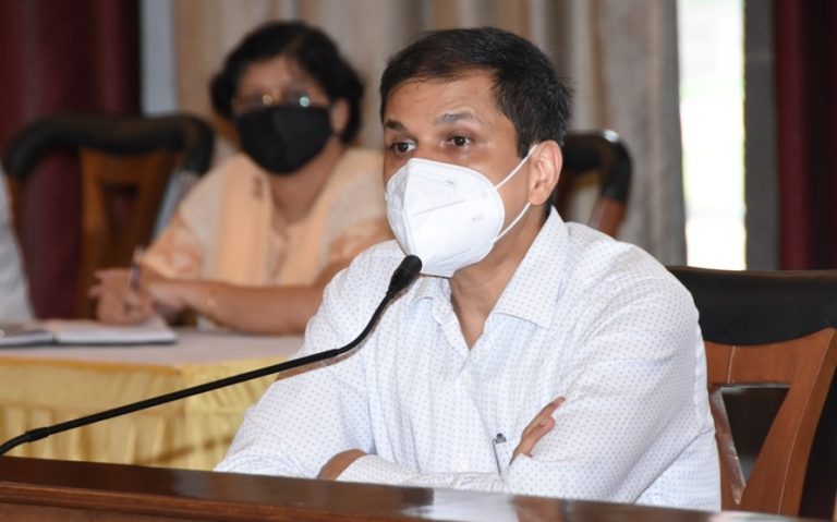 खाजगी रुग्णालयांनी कोरोना रुग्णांसाठी उपलब्ध बेडची अचूक माहिती डॅशबोर्ड वर नोंदवावी- विशेष कार्यअधिकारी सौरभ राव