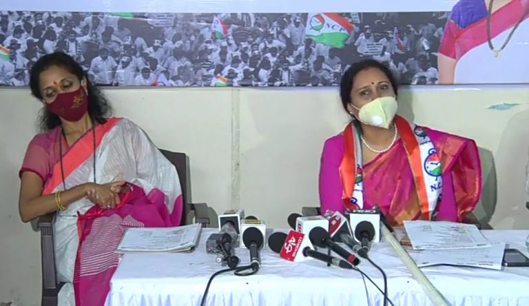 टिव्ही मालिकांचे मानधन 3 महिन्यांनी का? एका महिन्यातच मिळाले पाहिजे-प्रिया बेर्डे