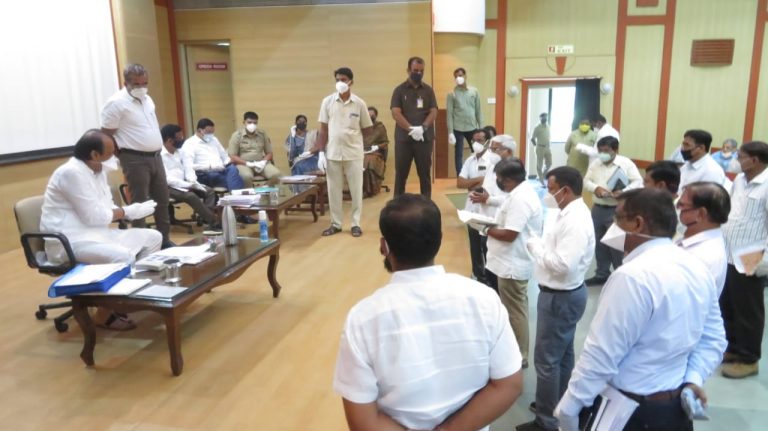 अवैध व्यवसाय करणाऱ्यांवर कडक कारवाई करा- उपमुख्यमंत्री अजित पवार