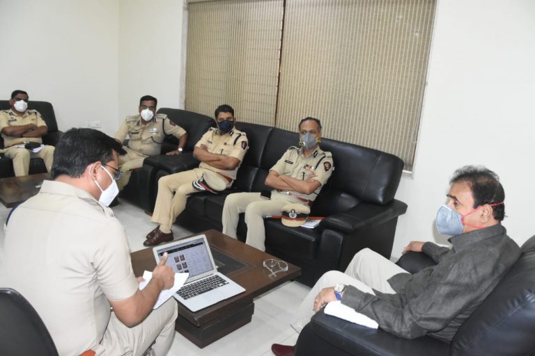 गुन्हेगारी रोखण्यासाठी तंत्रज्ञानाचा वापर करावा- गृहमंत्री अनिल देशमुख