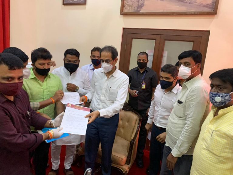 शहराला व्हेंटीलेटरसह आवश्यक औषधांचा साठा मिळावा : शिवसेनेची मुख्यमंत्र्यांकडे  मागणी