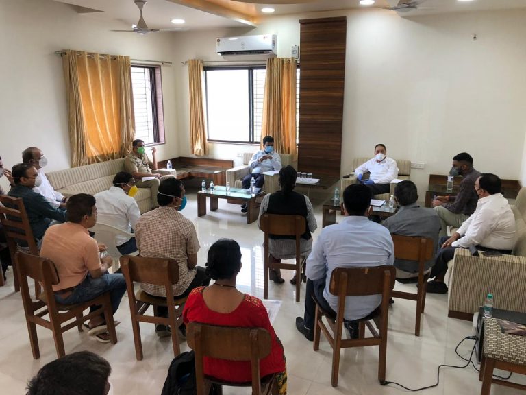 दैनंदिन कामे करताना कोरोनाविषयी आवश्यक काळजी घ्या                                                                                               – कामगार मंत्री दिलीप वळसे पाटील