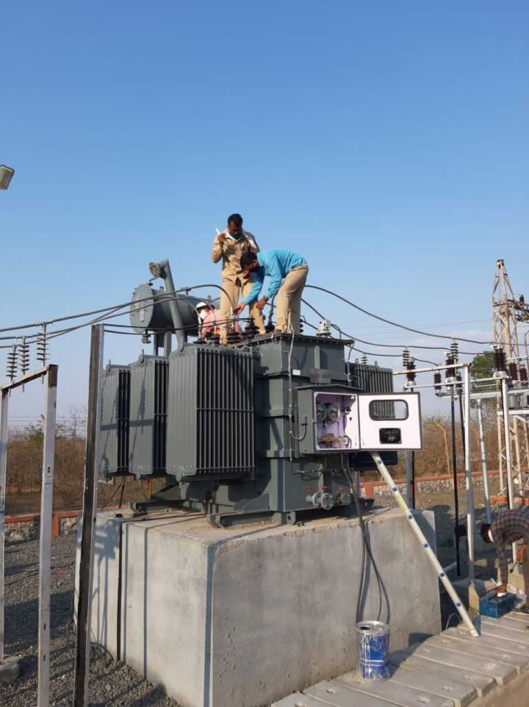 कोरोनाविरुद्ध ढाल घेऊन वीजयोद्ध्यांची खडतर परिस्थितीतही अविश्रांत ग्राहकसेवा