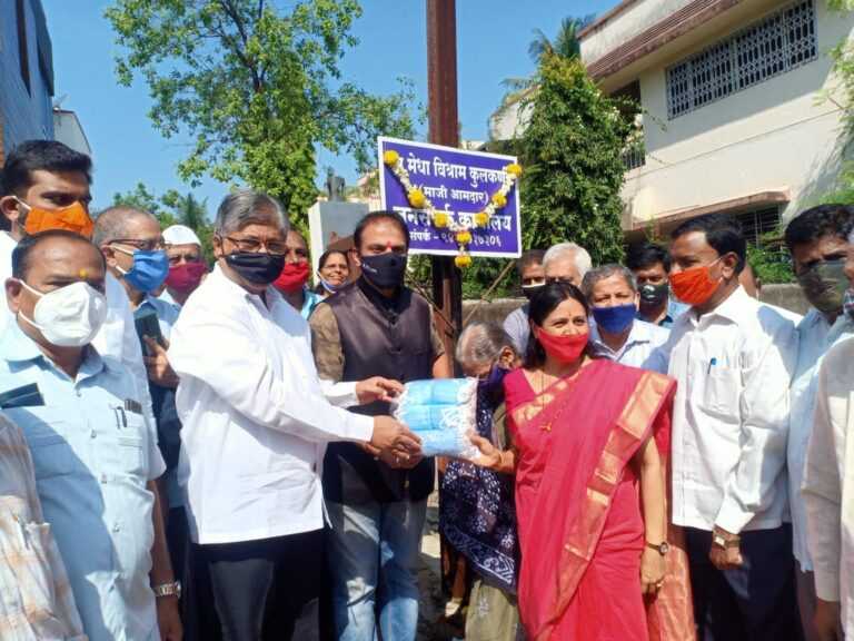मेधा कुलकर्णी यांच्या जनसंपर्क कार्यालयाचे भाजपा प्रदेशाध्यक्ष आ. चंद्रकांतदादा पाटील यांच्या हस्ते उद्घाटन
