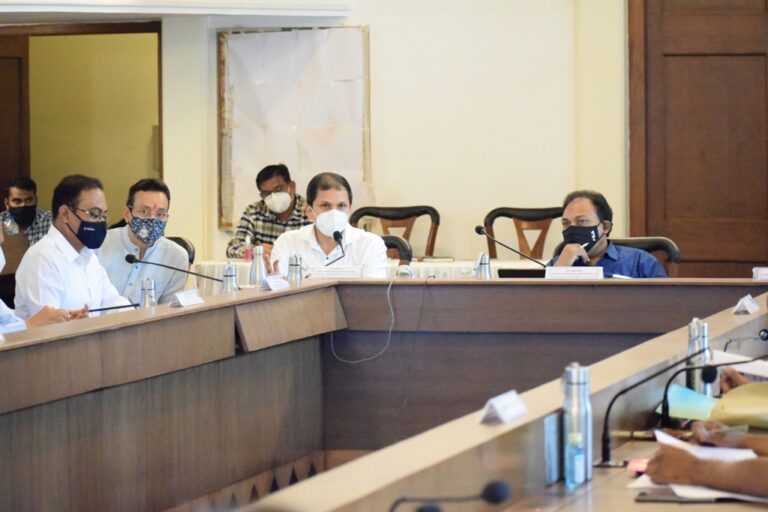 पुणे पदवीधर, शिक्षक मतदार संघ निवडणूक पूर्वतयारीचा मुख्य निवडणूक अधिकारी बलदेव सिंग यांनी घेतला आढावा