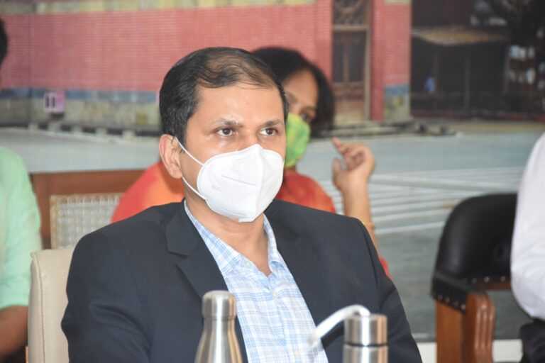 नोडल अधिकाऱ्यांनी निवडणूक आयोगाच्या सूचनांचे काटेकोर पालन करावे-विभागीय आयुक्त सौरभ राव