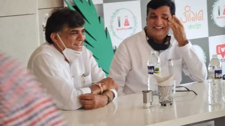 रस्ते व विविध प्रकल्पासाठी आरक्षित जागांच्या भूसंपादनासाठी  महापालिकेला जाचक अटींतून वगळा – आबा बागुलांची महसूलमंत्र्यांकडे मागणी