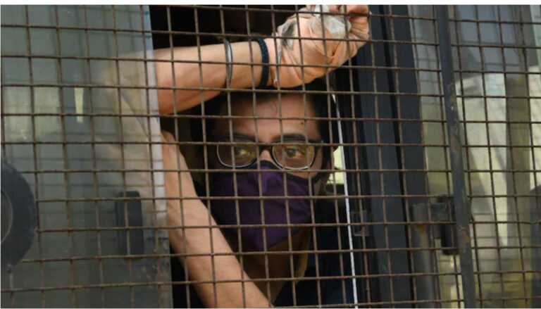 अर्णबप्रकरणी आज हायकोर्टात नेमकं काय घडलं?