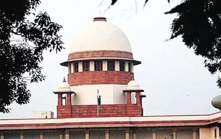 टीव्ही चॅनल्सवरील विखारी चर्चा समाजासाठी विषच, हे थांबवावे लागेल, सरकार मूकपणे का पाहतेय ? सुप्रीम कोर्टाचा सरकारला प्रश्न …