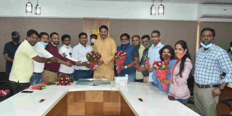 टीव्ही जर्नालिस्ट असोसिएशनच्या नवनिर्वाचित कार्यकारिणीचा विधानसभा अध्यक्ष नाना पटोले यांच्या हस्ते सत्कार