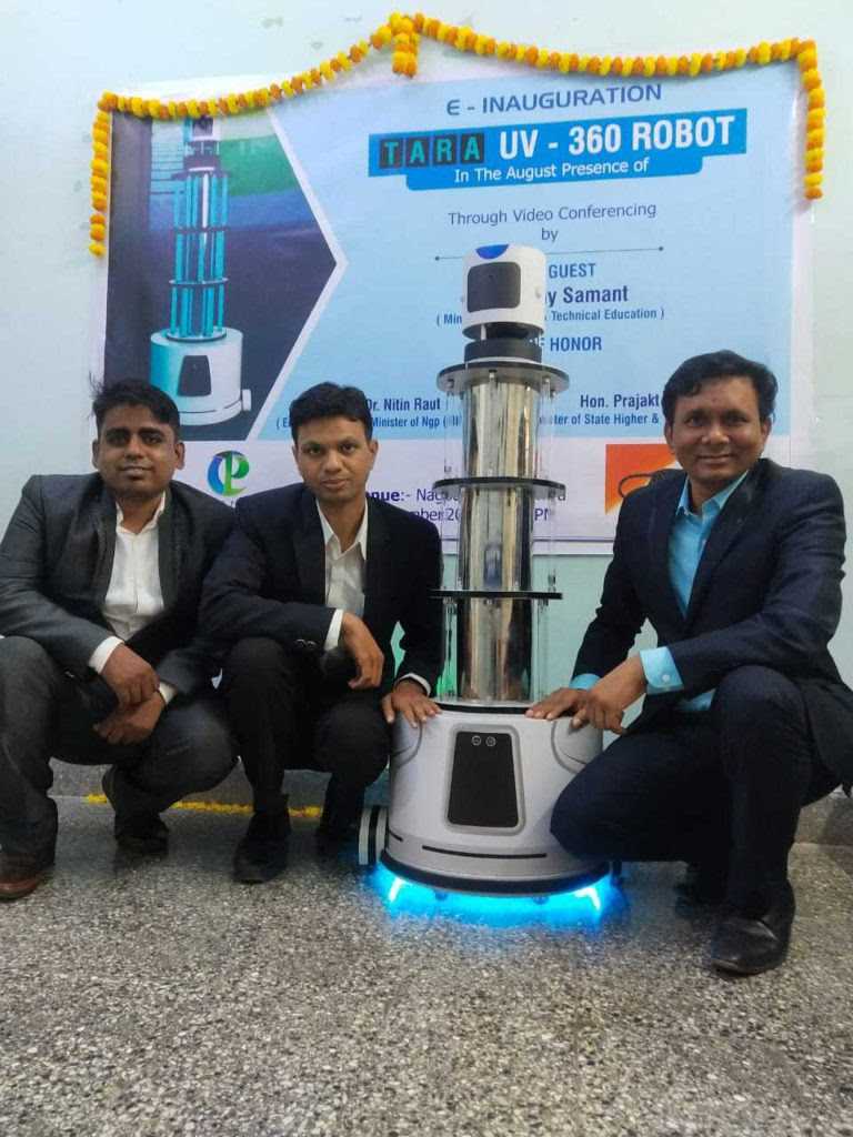 ‘कोविड’च्या पार्श्वभूमीवर निर्जंतुकीकरणासाठी युव्ही-३६० सॅनिटायझर रोबोट उपयुक्त ठरेल – उच्च व तंत्र शिक्षण मंत्री उदय सामंत