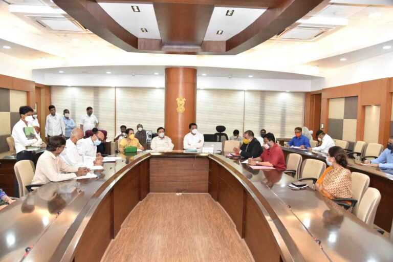 हिवाळी अधिवेशनापूर्वी सर्वांची कोरोना चाचणी होणार १२, १३ डिसेंबरला तपासणी शिबीर