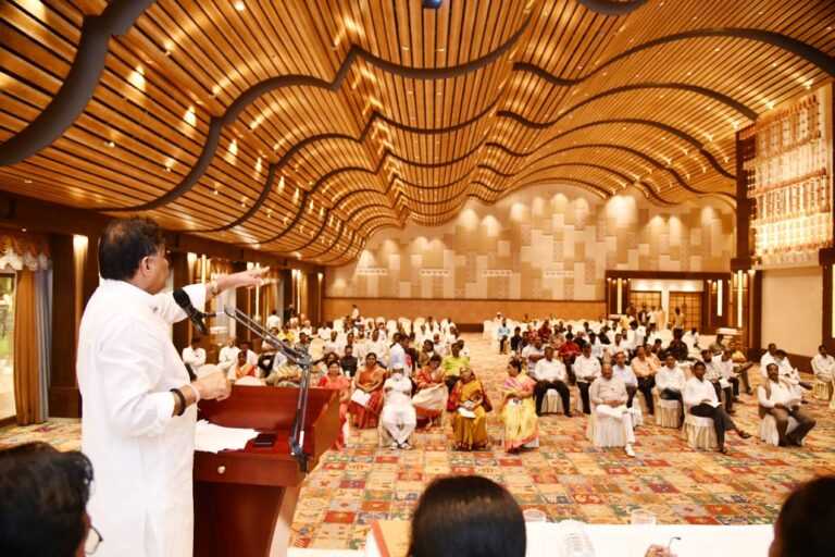 नागरिकांची कामे मार्गी लावण्यासाठी काँग्रेसच्या कार्यकर्त्यांना पाठबळ – आबा बागुल (व्हिडीओ)