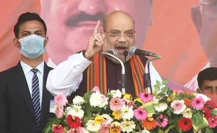 “निवडणूक येईपर्यंत ममता दीदी तुम्ही एकट्याच राहाल” – अमित शहांची ललकार – तृणमूल काँग्रेसला खिंडार:आजी माजी खासदारांसह ११ आमदार भाजपात