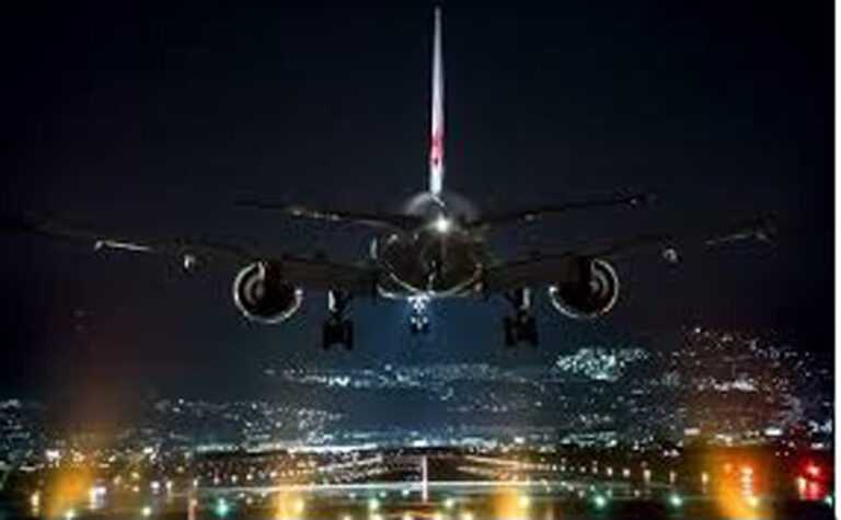 व्हायरसच्या नव्या स्ट्रेनने भीती; सौदीने एका आठवड्यासाठी इंटरनॅशनल फ्लाइट्स थांबवल्या, बॉर्डरही सील