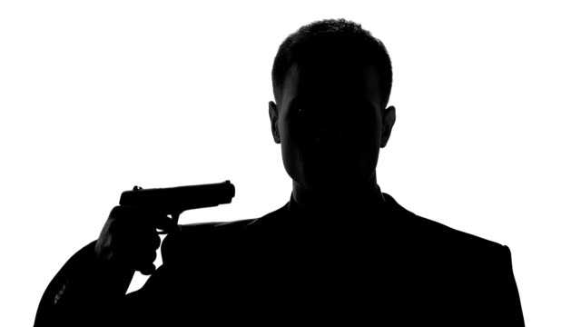 पुण्यातील सराफ व्यवसायिकाची दुकानातच छातीत गोळी झाडून आत्महत्या करण्याचा प्रयत्न