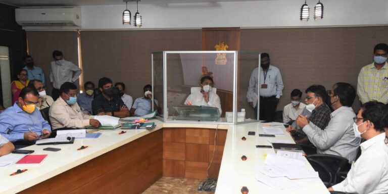 कुरकुंभ ‘एमआयडीसी’तील सांडपाण्यावर प्रक्रिया करून विल्हेवाट लावण्यात यावी – विधानसभा अध्यक्ष नाना पटोले