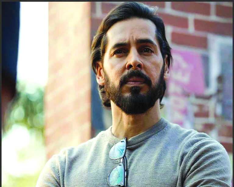 अभिनेता डिनो मोरियाच्या घरावर ED चा छापा