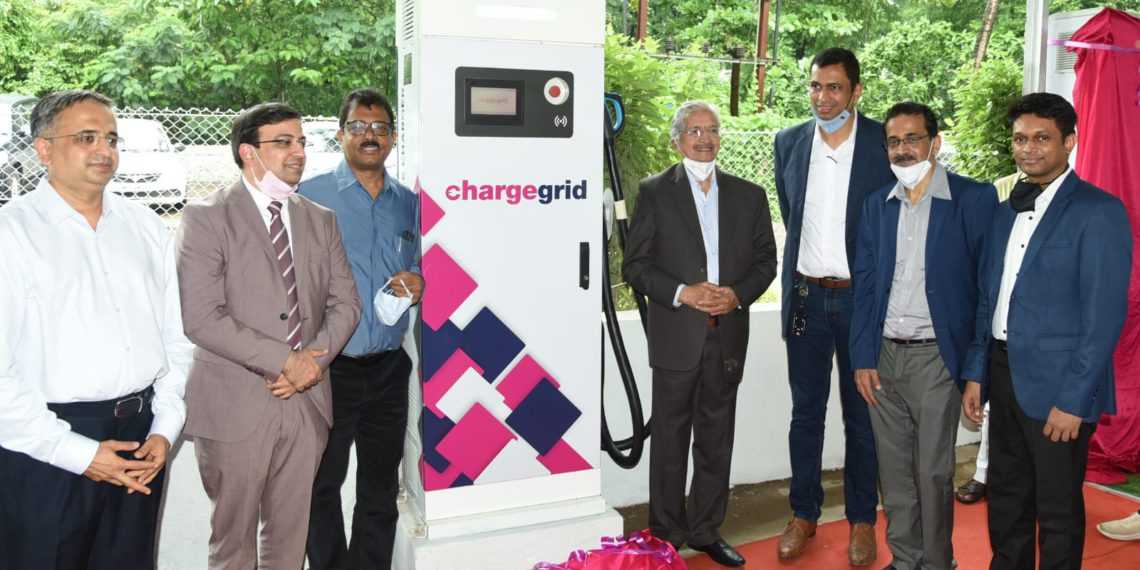 नवी मुंबईत देशातील सर्वात मोठे इव्ही चार्जिंग स्टेशन