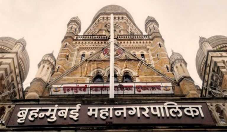 पदपथावरील अतिक्रमणामुळे बिएमसी ला न्यायालयाची चपराक