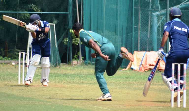 दोशी इंजिनियर्स करंडक आंतरक्लब 25 वर्षांखालील निमंत्रित क्रिकेट स्पर्धेत व्हेरॉक वेंगसरकर क्रिकेट अकादमी संघाचा उपांत्य फेरीत प्रवेश
