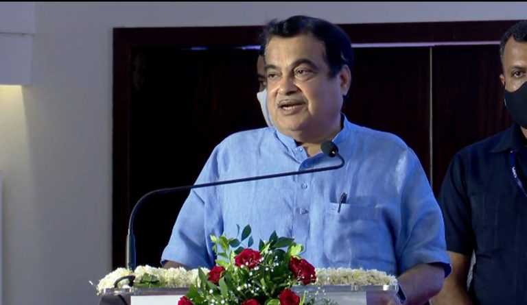 गडकरी म्हणाले-चौथ्यांदा सरकार येण्याची गॅरंटी नाही:मात्र रामदास आठवले मंत्री होणार हे निश्चित-नंतर म्हणाले- गमतीने बोललो, राज्य कोणाचे आले तरी मंत्री ते पक्के