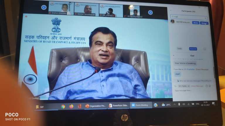“व्यक्तिमत्त्वाच्या सर्वांगीण विकासासाठी जीवनमूल्यांची जोपासना महत्त्वाची”…..नितीन गडकरी
