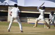 चौथ्या पीवायसी गोल्डफिल्ड राजू भालेकर स्मृती करंडक निमंत्रित 19 वर्षाखालील गटाच्या तीन दिवसीय क्रिकेट स्पर्धेत पहिल्या डावात केडन्स संघाची 67 धावांची आघाडी; व्हेरॉकचे पूना क्लबवर वर्चस्व
