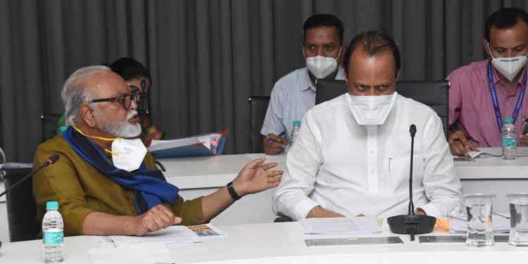 पुणे विद्यापीठात क्रांतीज्योती सावित्रीबाई फुलेंचा पुतळा जयंतीदिनी अनावरण करण्याचे नियोजन करा