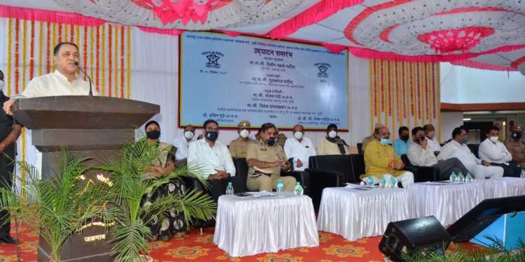 नागरिकांच्या समस्या सोडविण्यास पोलिसांनी प्राधान्य द्यावे – गृहमंत्री दिलीप वळसे पाटील