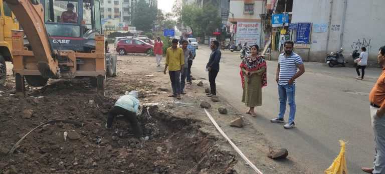 सनसिटी रस्त्यावरची वाहतूक कोंडी सोडण्यासाठी रस्ता रुंदीकरणाच्या कामाला सुरुवात