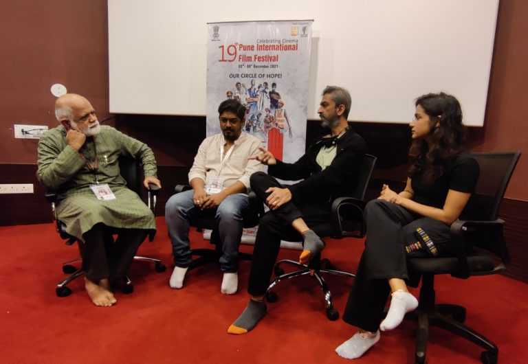 अभिनयाबरोबरच चित्रीकरणाचे ठिकाण कथा सांगण्यात महत्त्वाची भूमिका पार पाडते