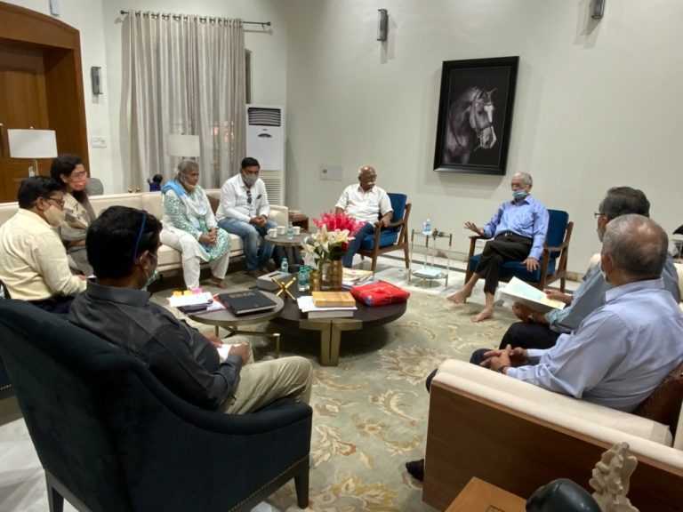 पुस्तकांचे गाव प्रकल्पाचा लवकरच राज्यभर विस्तार- सुभाष देसाई