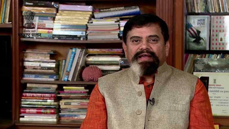 प्रख्यात लेखक अच्युत गोडबोले यांचे “मनात” ऑडीओबुकमध्ये संदीप खरे यांच्या आवाजात! फक्त स्टोरीटेलवर!!