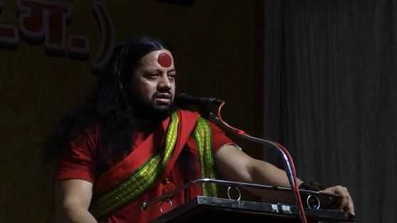 कालीचरण यांच्यावर रायपूरमध्ये काँग्रेसने दाखल केला गुन्हा, ढोंगी बाबा हाय-हायच्या दिल्या घोषणा