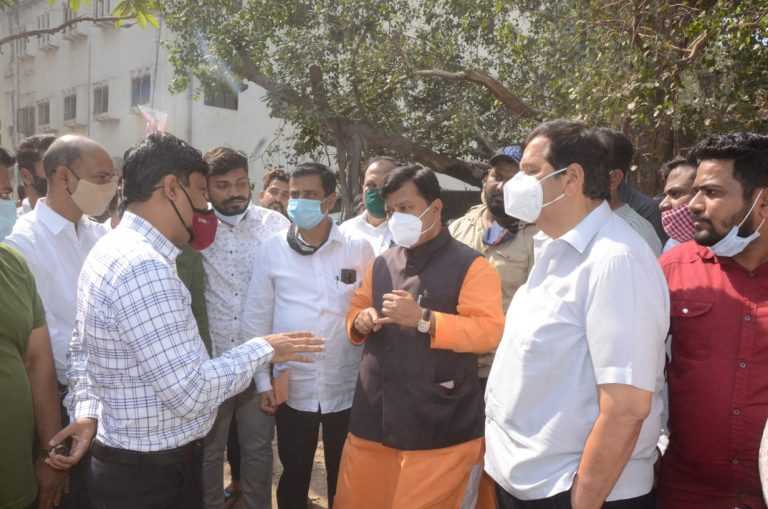 महापालिकेच्या माध्यमातून भायखळा आग्रीपाड्यात उर्दू भवन उभारण्याचा शिवसेनेचा डाव-विरोधी पक्ष नेते प्रविण दरेकर