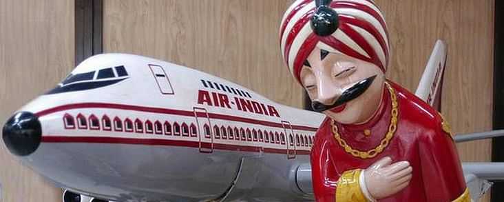 एयर इंडियातर्फे आधुनिक विमानांचे संपादन करण्यासाठी पूर्वकरारावर सही
