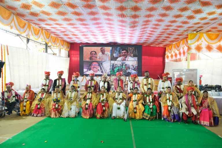पुण्यात 12 दिव्यांग जोडप्यांचा विवाह सोहळा