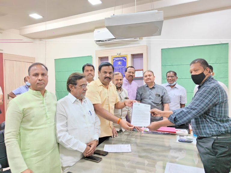पुणे महापालिकेतील ६ हजार कोटीच्या कामांच्या प्रस्तावांची चौकशीसाठी एसीबीकडे राष्ट्रवादीची धाव